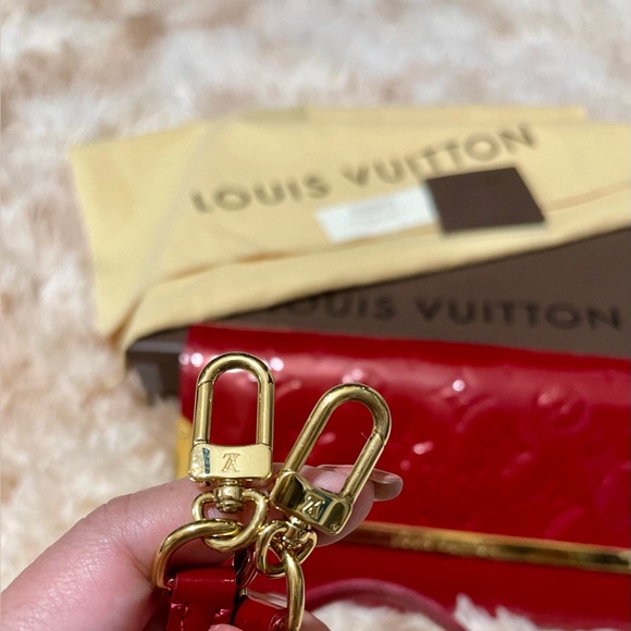 Louis Vuitton Rossmore Handbag Monogram Vernis MM - Datecode TR1141 - Picture 10 of 12